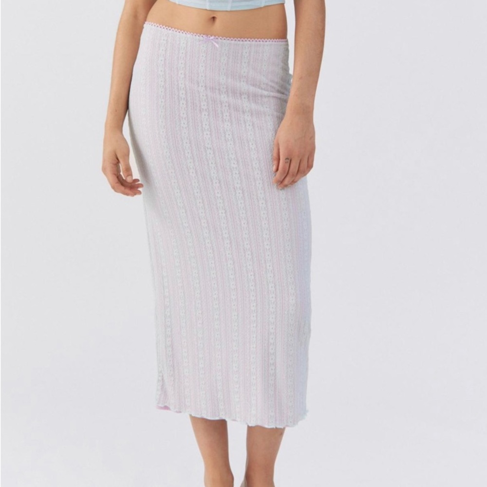 Urban Outfitters Lace Midi Skirt/ blue and purple